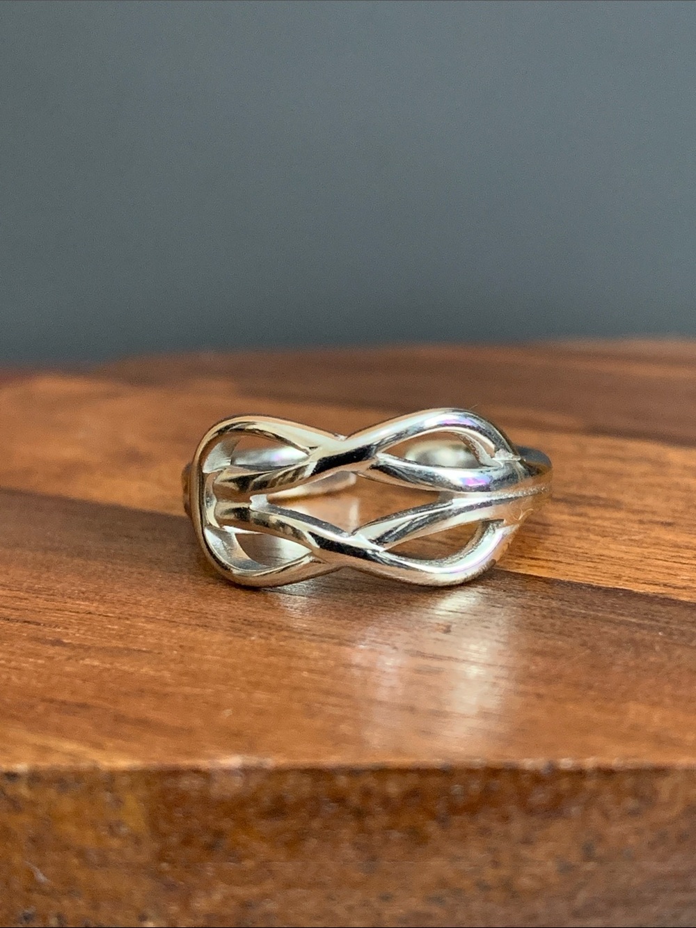 NWT silver tone cut out ring size 7